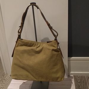🌸🍀🙂 Beutiful shoulder bag by Correlli &Co